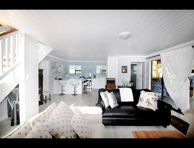 3 BEDROOM HOUSE FOR SALE IN DWARSWEGSTRAND
